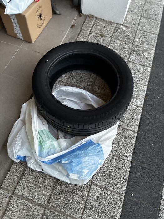 Sprzedam opony 225/50 17