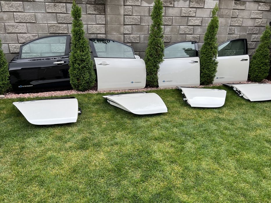 Nissan Leaf 40 62 2018 - 2024 року Бампер Капот Крило Фара Телевізор Підсилювач Радіатори Захист Підкрилок Арка комплект РОЗБОРКА/ЗАПЧАСТИНИ