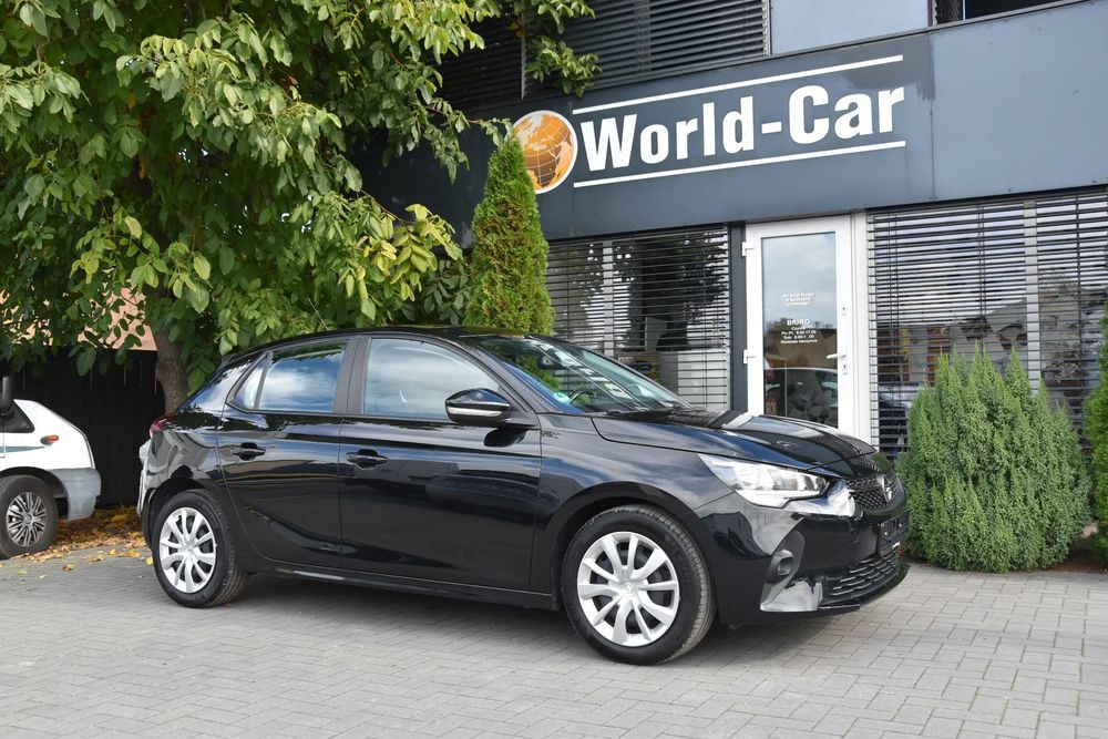 Opel Corsa Nawigacja,Temomat,Kamera,Podgrzewane fotele i kierownica