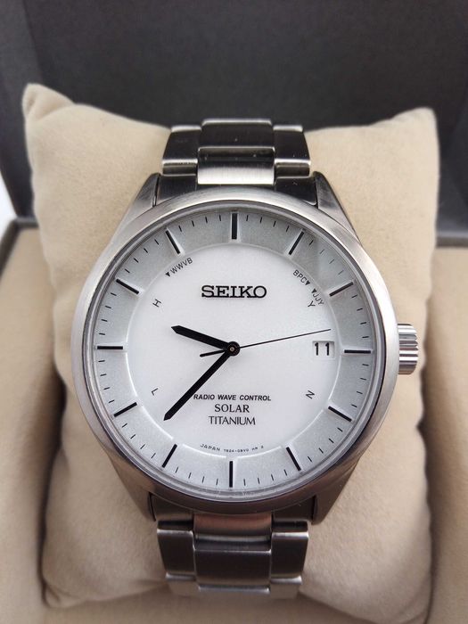 Японские часы Seiko Solar SBTM207 титан, радиоконтроль, сапфир, Japan made, солнечная батарея
