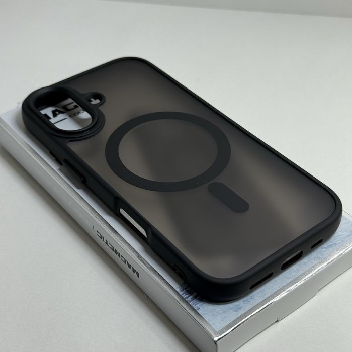 Чохол iphone 17. Чехол айфон 17 матовый з магсейф