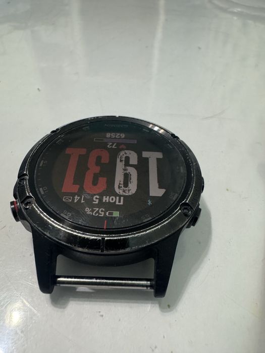Garmin Fenix 5 Plus , NFC sapphire
