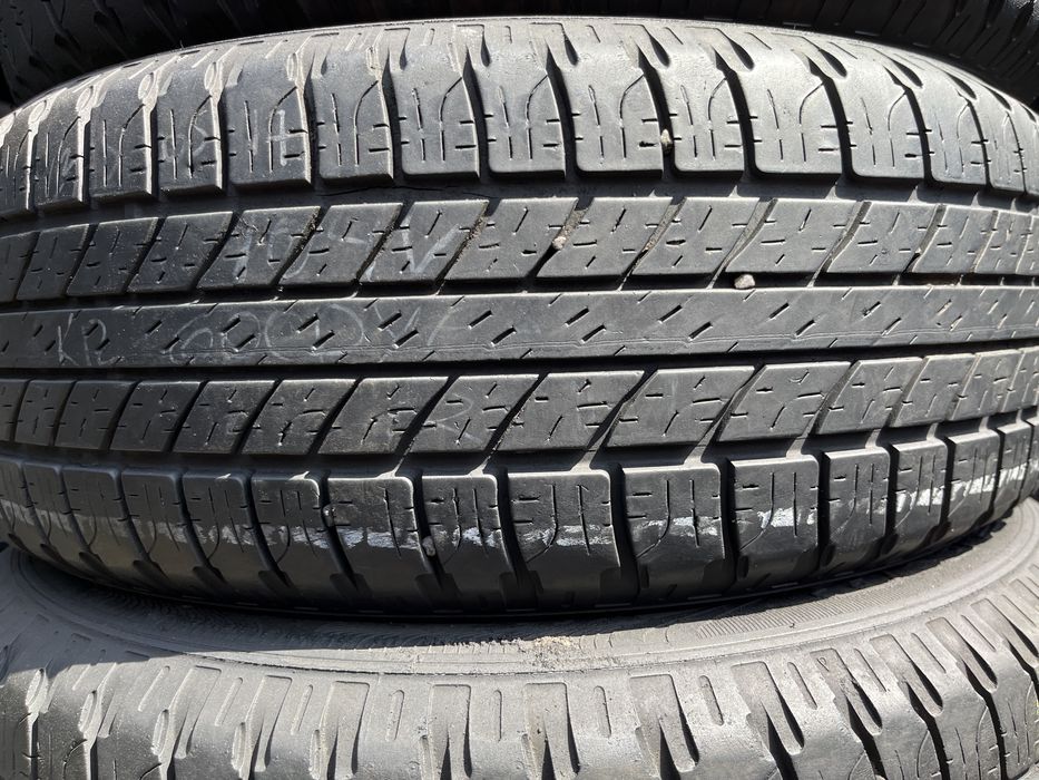 235 65 R17 (all Weather) GoodYear Wrangler H/P