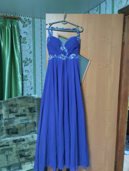 Випускна довга сукня