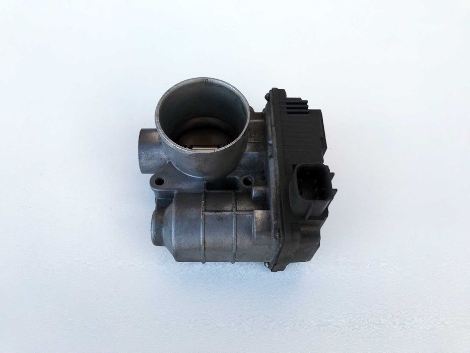 Дросельна заслонка Nissan Almera N16 - 1.5 / Nissan Primera P12 - 1.6