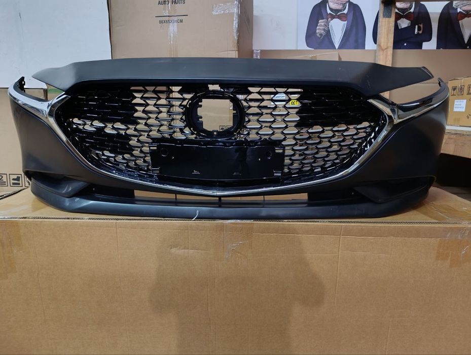 Бампер передній в зборі MAZDA 3 2019-2021