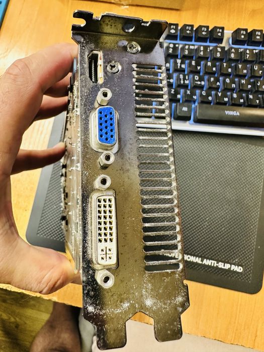 Видеокарта Ati Radeon HD5770 1Gb DDR5