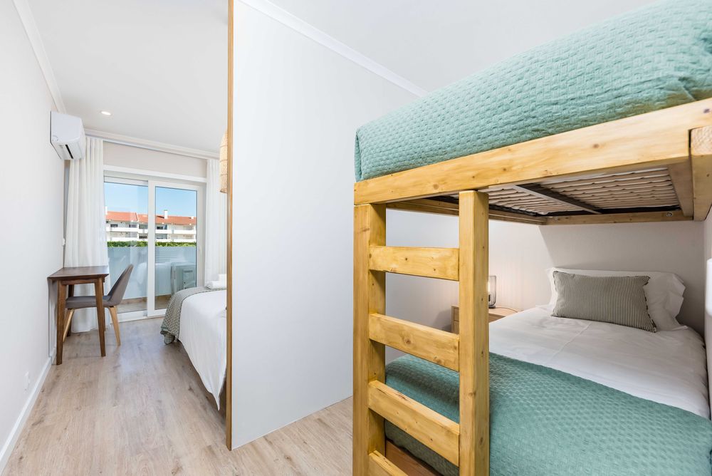 Baleal Pointsurprise House 2 - Apartamento para alugar, situado em Baleal Solvillage 1 a 350m da praia.