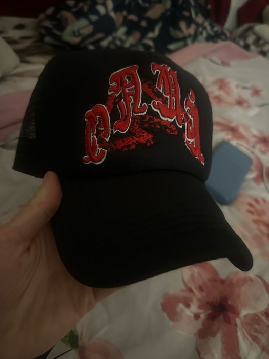 Продамк кепки gutta benzo
