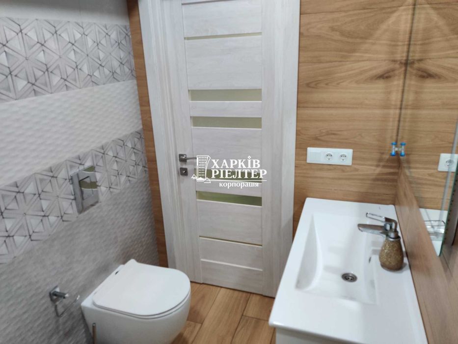 10m 2 квартира новострой Роганский жм метро Индустриальная 72м2