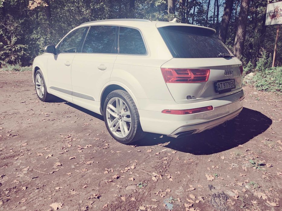 Продається Audi Q7 2017