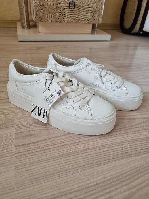 Кеди жіночі Zara, 41 розмір, нові.
