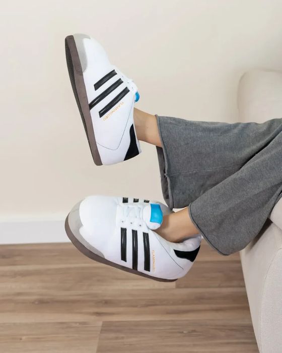 Pantufas Flamingueo® Estilo Sneaker