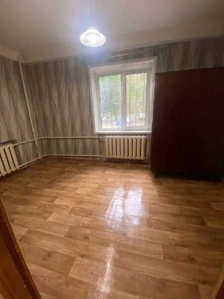 Продается 2 ком квартира в центре , 1/5