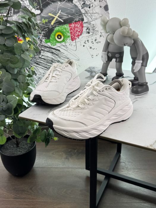 Кросівки Hoka Bondi SR 39 розмір Е13243