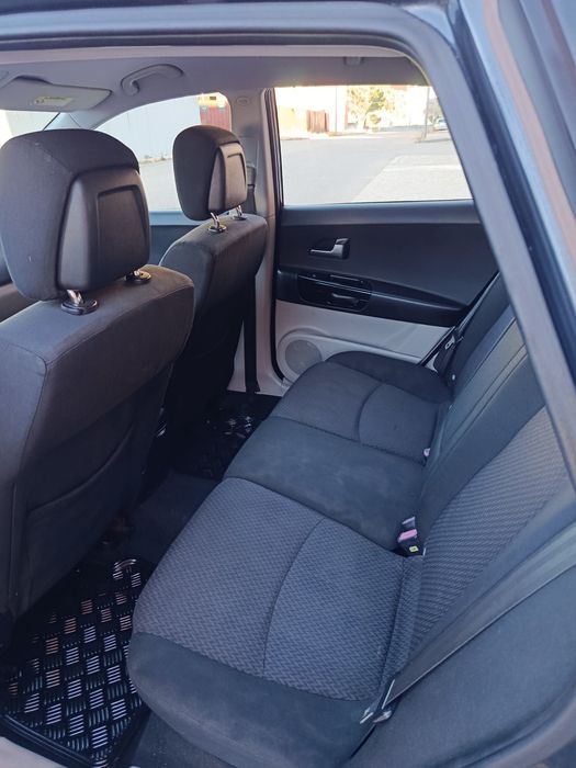 Kia Ceed CRDI 1.6 16v 115cv em muito bom estado !!!