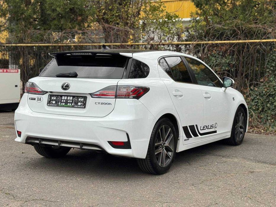 Lexus CT Hybrid 2016