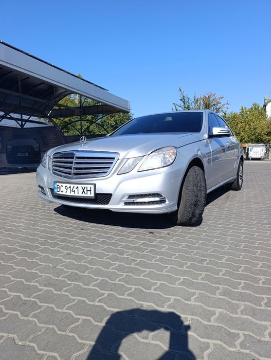 Продається надійне і економне авто