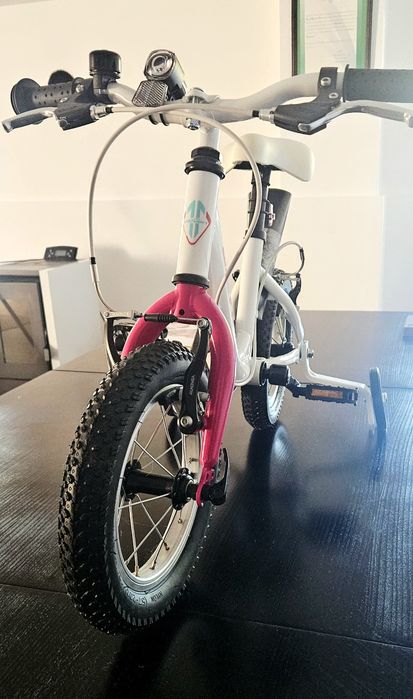 Bicicleta de criança NOVA