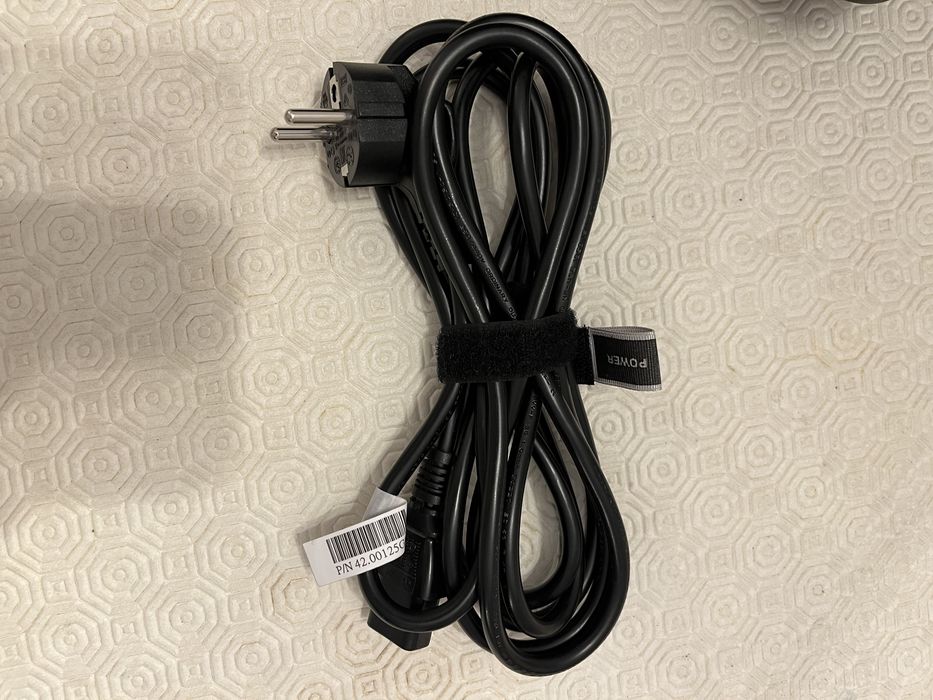 Projetor a laser Optoma ZH420UST