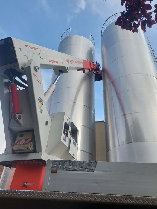 Wynajem podnośników koszowych Bydgoszcz Usługa Prace na wysokości