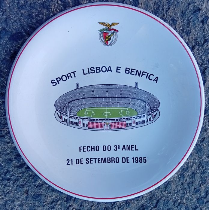Raro prato do Fecho do 3 Anel do Estádio da  Luz 1985