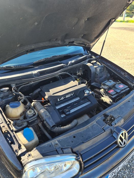 Golf IV 1.4 .16v  gasolina