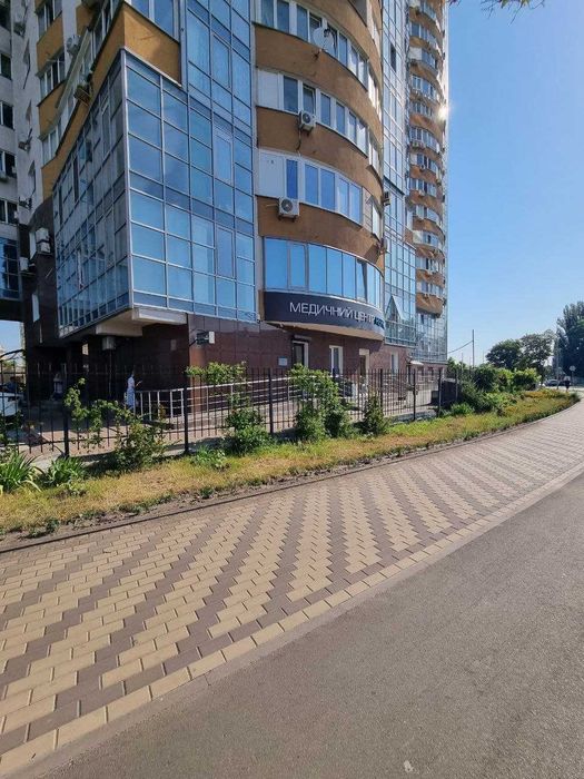 Оренда, Фасад, Торгове, Березняки, Юрія Шумського