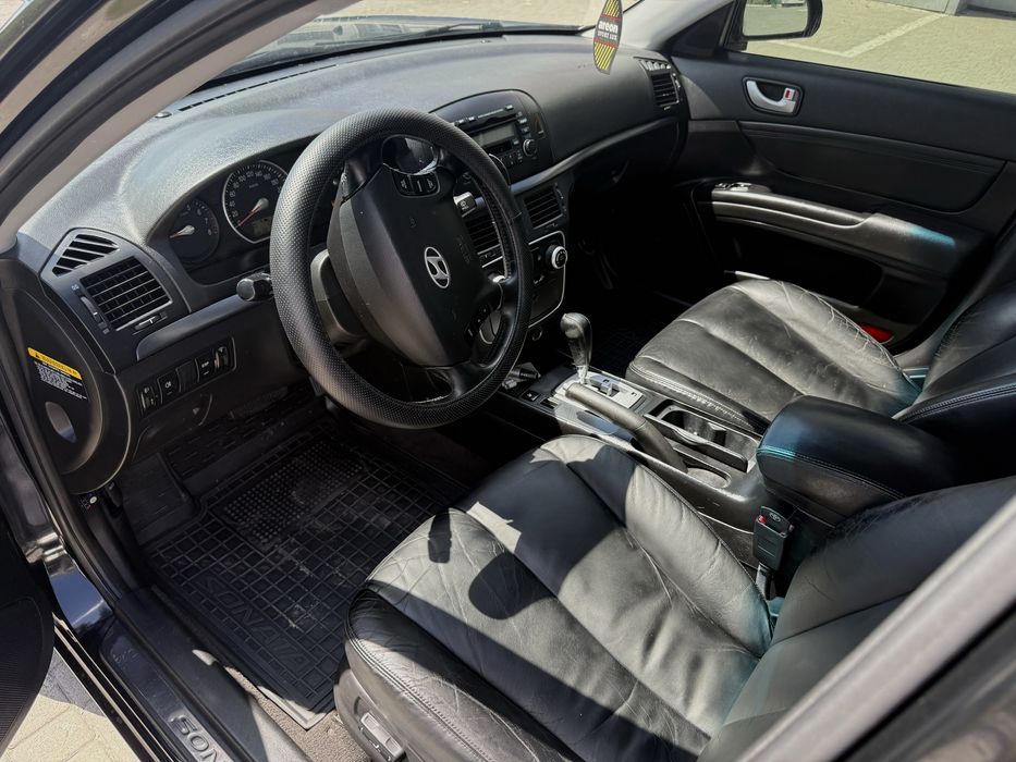 Продам Hyundai Sonata 2007 год 2.4 автомат