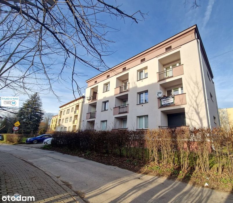2 pokoje z balkonem na 1 piętrze + piwnica,strych