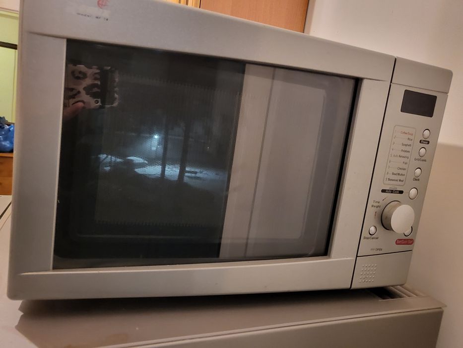 Mikrofala   z grillem