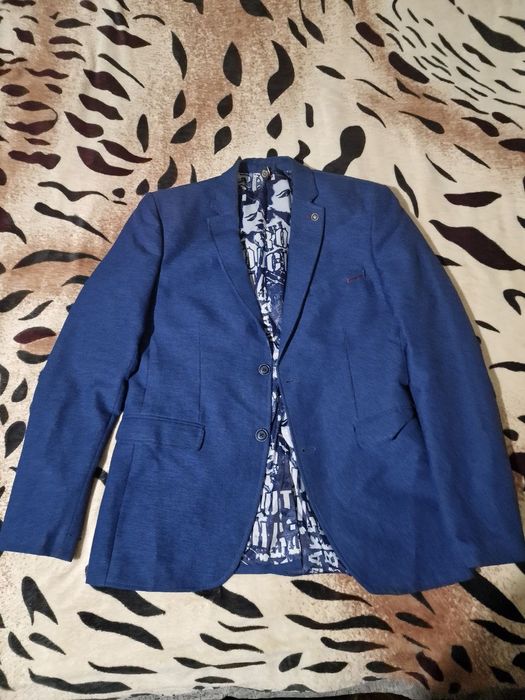 Чоловічий піджак