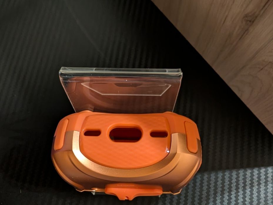 Etui magnetyczne do AirPods Pro 3