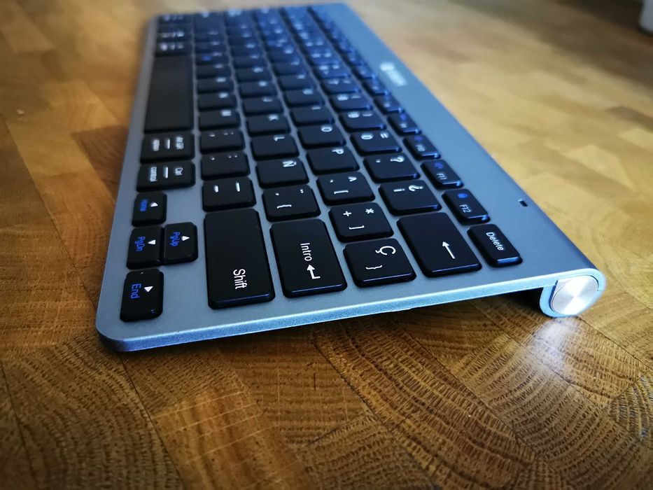 Subblim Advance Compact Grey Bluetooth Keyboard64354260285315121