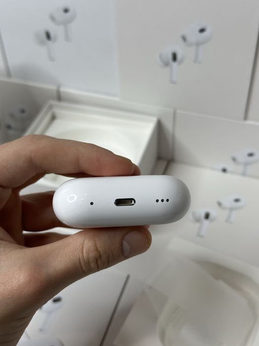 AirPods Pro 2, ТОП-Версія 2025 генерація, шумка + прозорість + ЧОХОЛ