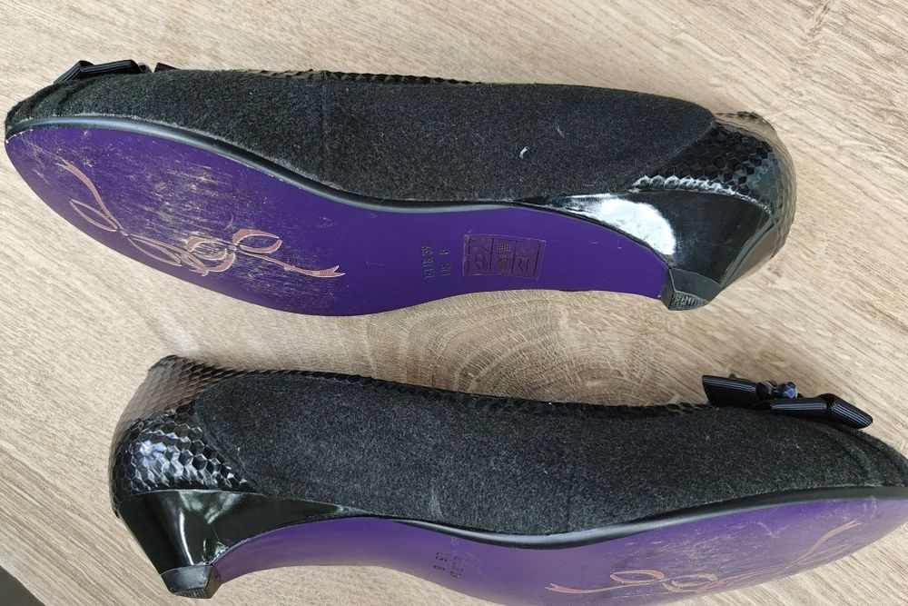Czarne buty r.39 czółenka