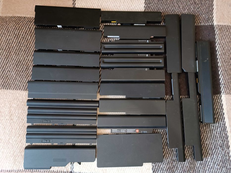 Аккумулятор батарея для ноутбуков