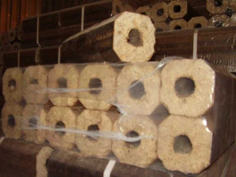 Продаємо Брикет PINI KAY