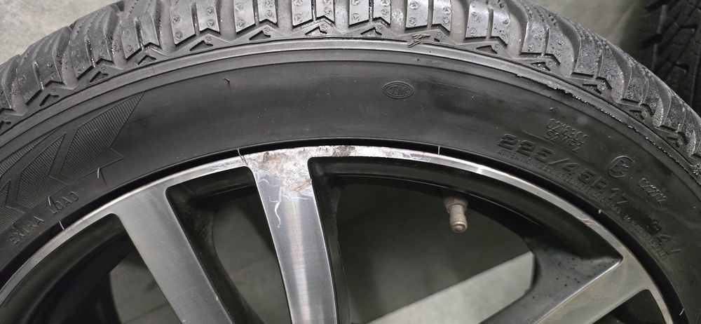 Koła  225 45 R17 Volkswagen 5x112 ET 38