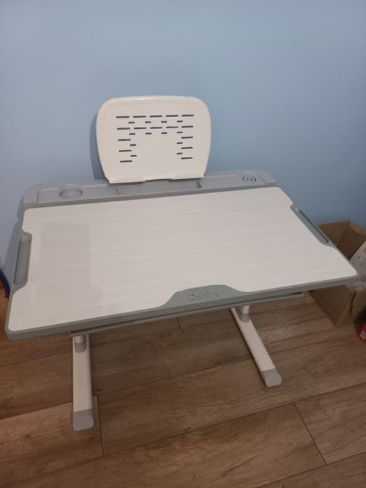 Biurko regulowane Cubby