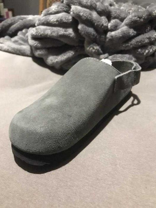 38р 25 см замша новые