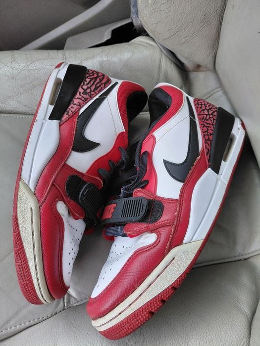 ОРИГІНАЛ Кросівки nike air Jordan 44р