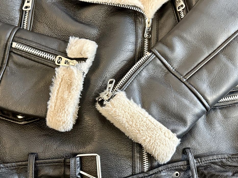 Дубленка зимова жіноча