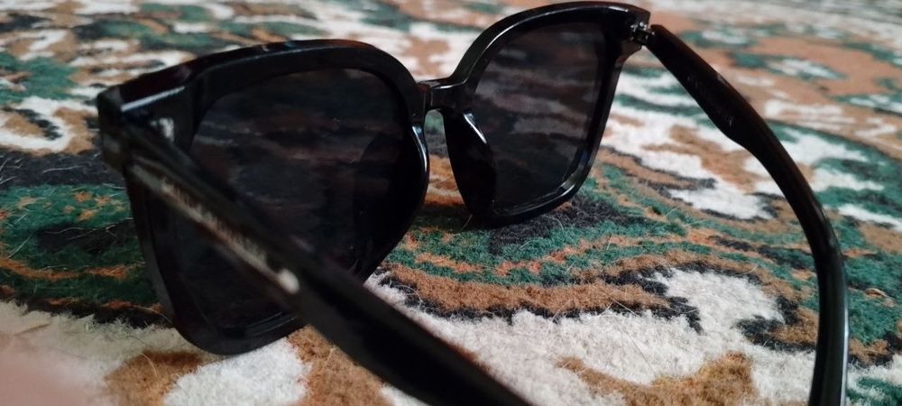 очки брендові Gentle Monster 2702 Black