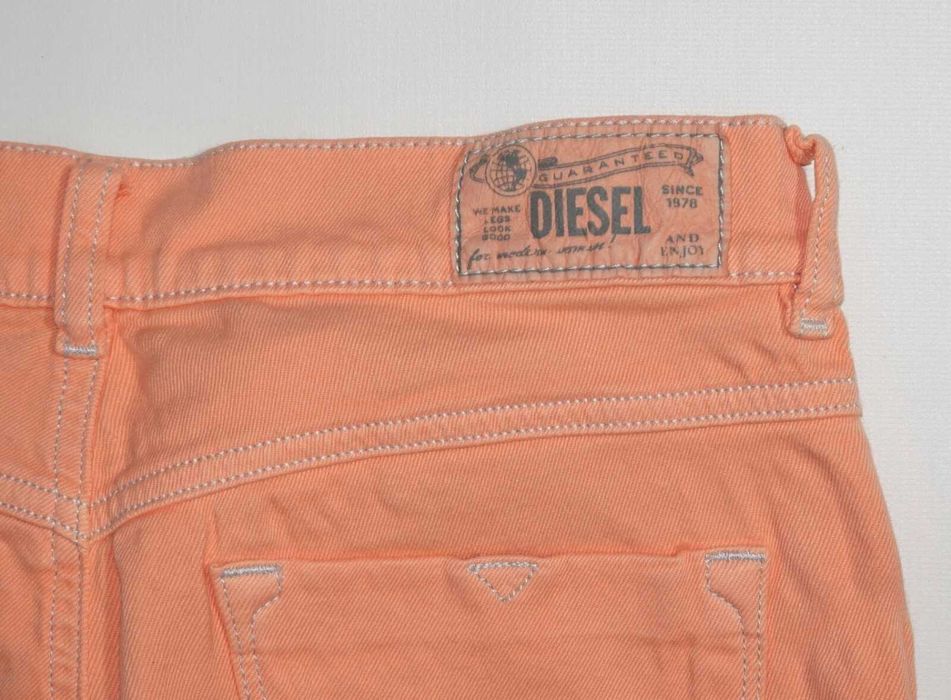 Преміальні джинси-джегінси Diesel Livier-Ankle / Розмір W26 жіночі