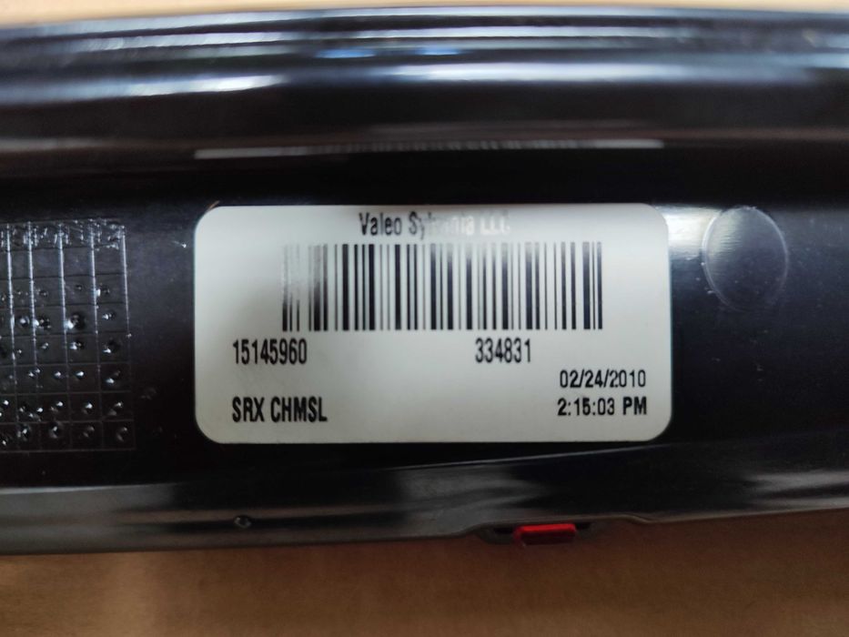 Cadillac SRX 2004-09 nowe oryginalne trzecie światło stopu