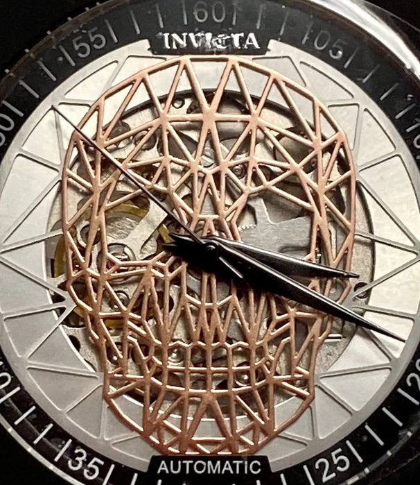 Годинник Invicta