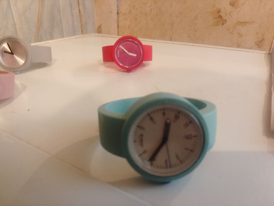 Продам годинники o clock