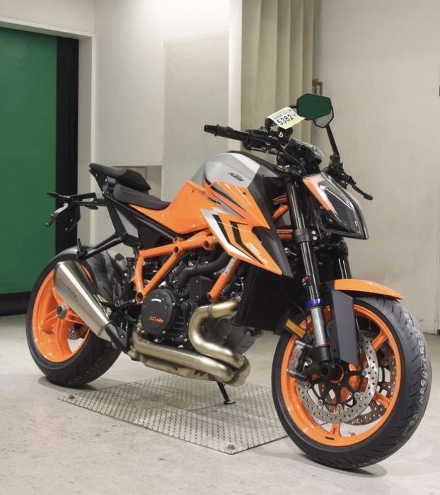 KTM 1290 Super Duke 2023 рік 2 км пробіг