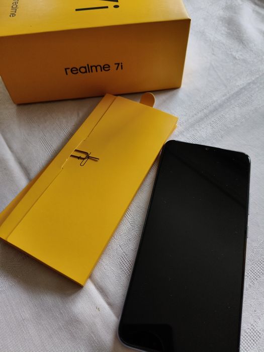 Realme 7i stan idealny